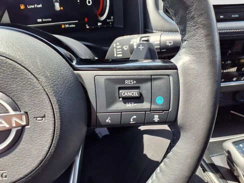 Used 2022 Nissan Rogue Platinum w/ Head-Up Display Package FWD image 19