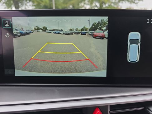 New 2026 Kia Sorento S w/ S Panoramic Sunroof Package image 25