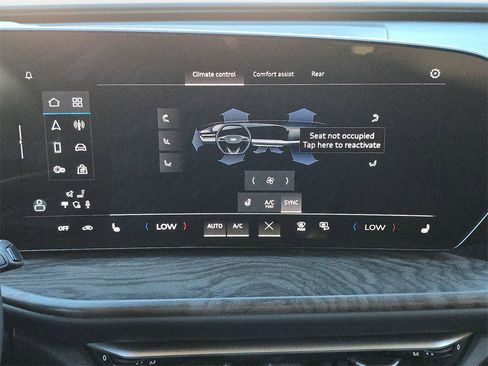 Certified 2025 Audi Q5 2.0T Premium w/ Convenience Package image 27