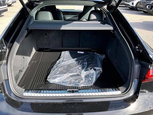 New 2026 Audi RS 7 Performance image 15