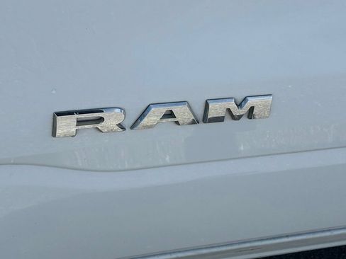 Used 2021 RAM 1500 Big Horn RWD image 16