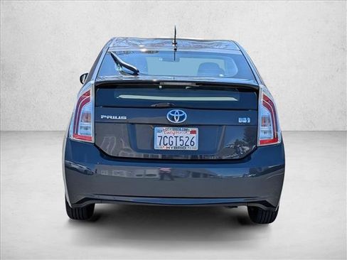 Used 2013 Toyota Prius Two FWD image 6
