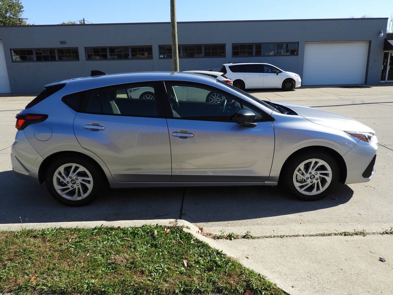 Used 2024 Subaru Impreza 2.0i w/ Popular Package #1A AWD/4WD image 9