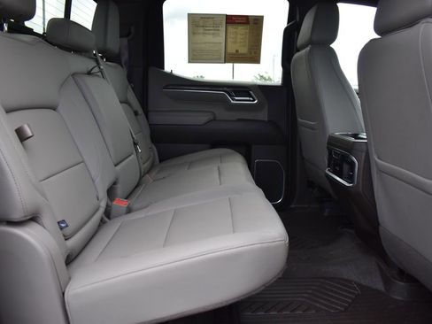 Used 2024 Chevrolet Silverado 1500 LTZ AWD/4WD image 14