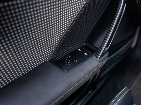 Used 2024 Porsche 911 GT3 RS RWD image 21