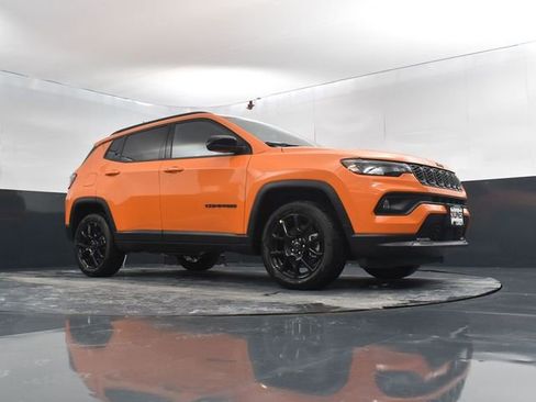 New 2026 Jeep Compass Latitude image 50