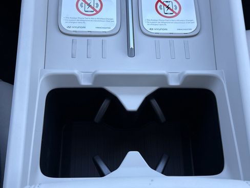 New 2026 Hyundai Santa Fe SE image 28