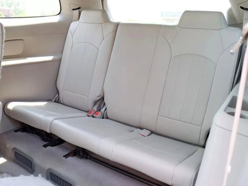 Used 2015 Buick Enclave Leather AWD/4WD image 28