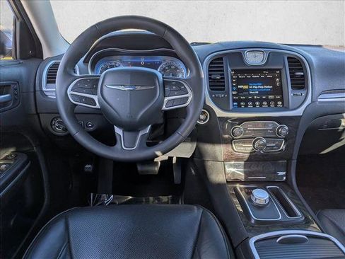 Used 2022 Chrysler 300 Touring L w/ Popular Equipment Group image 15