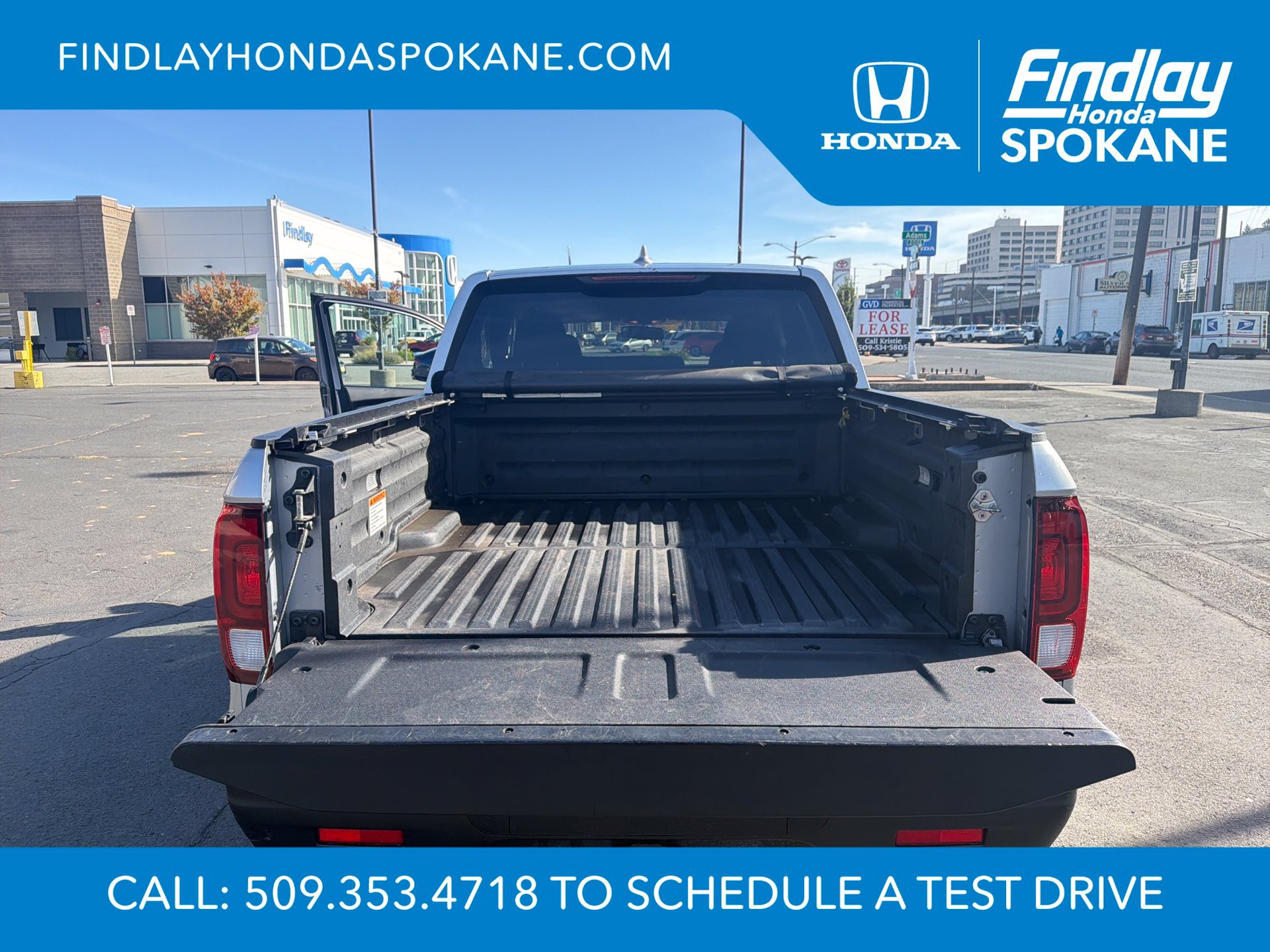 Used 2017 Honda Ridgeline RTL-T image 17