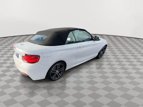 Used 2020 BMW 230i Convertible w/ M Sport Package image 8
