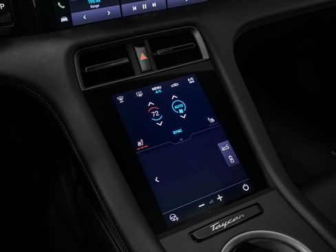 New 2025 Porsche Taycan 4S image 39