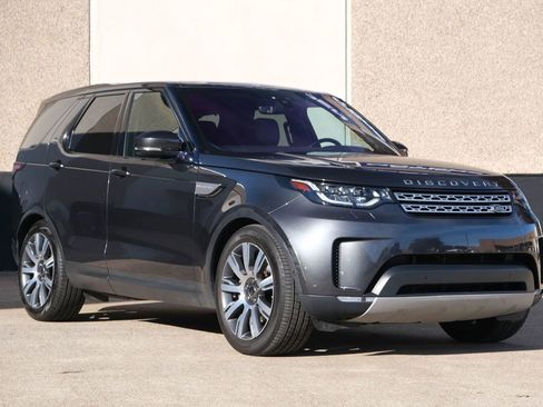 Used 2019 Land Rover Discovery HSE image 4