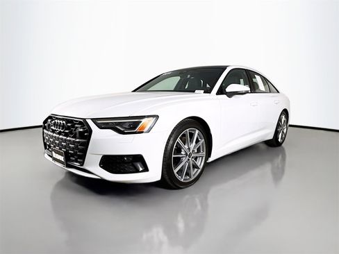 Used 2025 Audi A6 Premium Plus w/ Premium Plus Package image 3