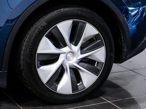 Used 2021 Tesla Model Y Long Range AWD/4WD image 60