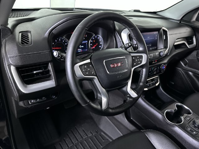 Used 2024 GMC Terrain SLT w/ Infotainment Package II AWD/4WD image 10