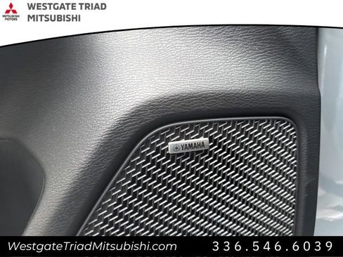 New 2026 Mitsubishi Outlander SE image 15