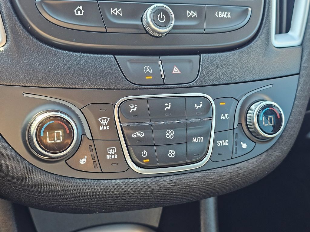 Used 2024 Chevrolet Malibu LT w/ Sport Edition FWD image 30