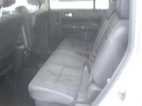 Used 2018 Ford Flex Limited image 16