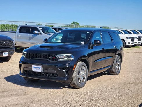 New 2026 Dodge Durango GT image 2