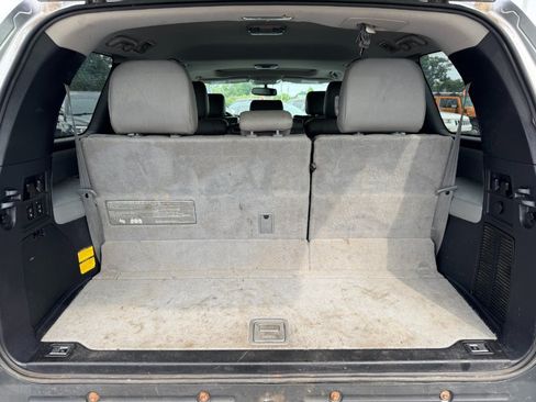 Used 2014 Toyota Sequoia SR5 AWD/4WD image 18