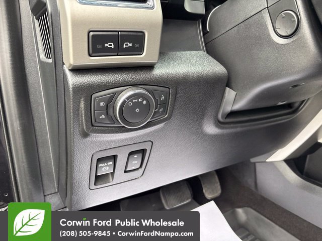 Used 2020 Ford F150 Lariat w/ Equipment Group 502A Luxury AWD/4WD image 15