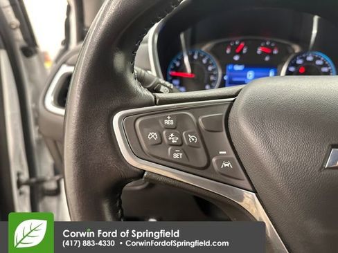 Used 2022 Chevrolet Equinox LT image 18