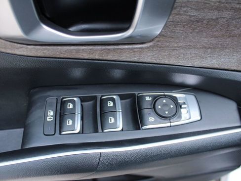 Used 2021 Kia Sorento EX w/ EX AWD X-Line Package image 23