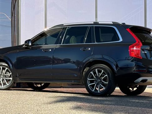 Used 2016 Volvo XC90 T6 Momentum w/ Momentum Plus Package image 7