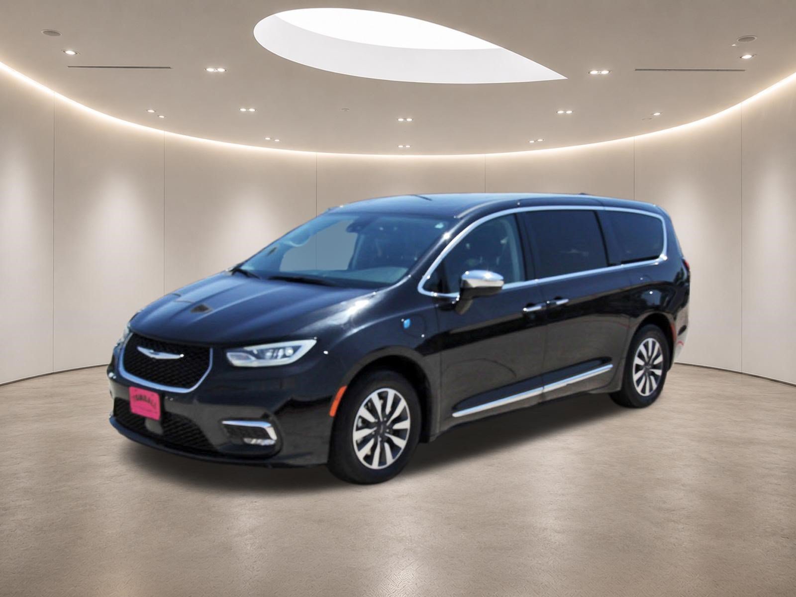 Used 2023 Chrysler Pacifica Limited FWD image 3
