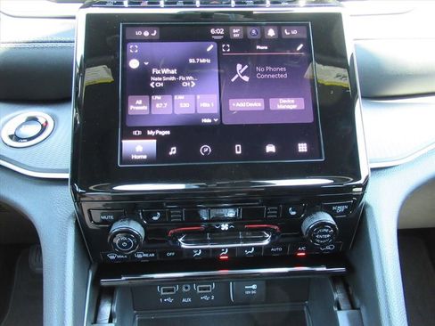 New 2026 Jeep Grand Cherokee L Laredo AWD/4WD image 26
