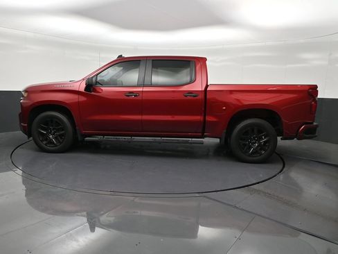 Used 2021 Chevrolet Silverado 1500 Custom RWD image 2