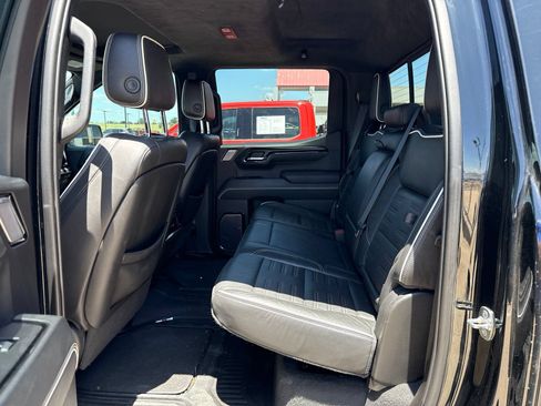 Used 2023 GMC Sierra 1500 AT4X AWD/4WD image 10