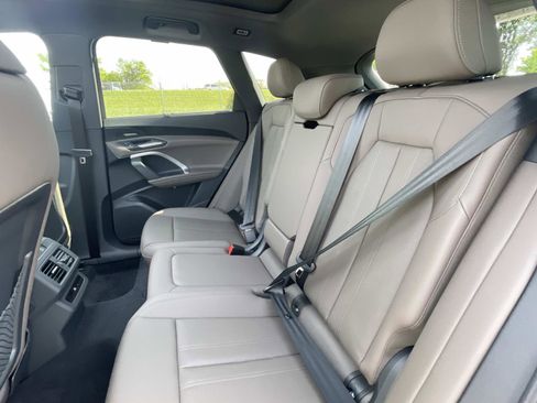 New 2026 Audi Q5 Premium Plus image 12