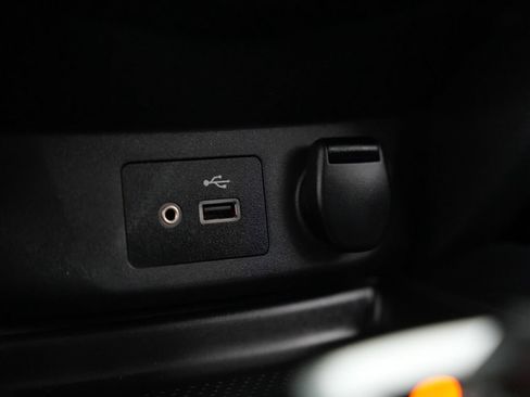 Used 2020 Nissan Rogue SV FWD image 24