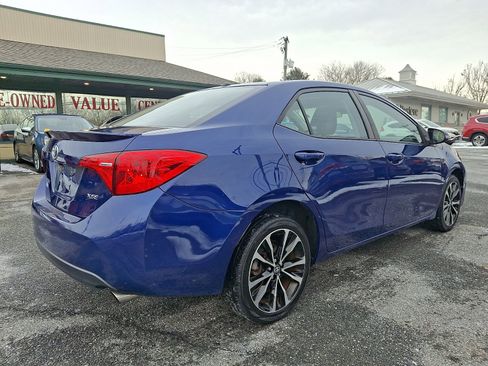 Used 2017 Toyota Corolla XSE image 4