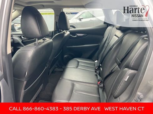 Certified 2022 Nissan Rogue Sport SL w/ Premium Package image 11