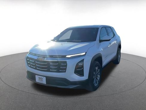 Used 2025 Chevrolet Equinox LT image 7