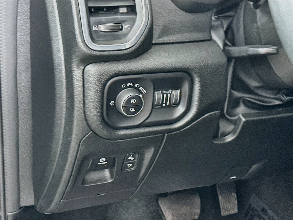 Certified 2024 RAM 1500 Laramie AWD/4WD image 18