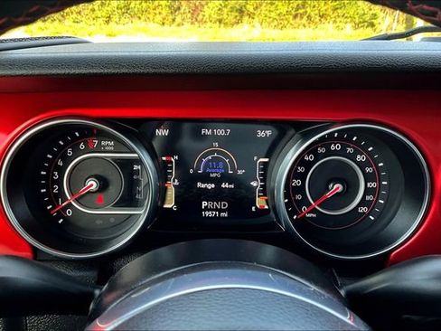 Used 2020 Jeep Gladiator Rubicon image 22