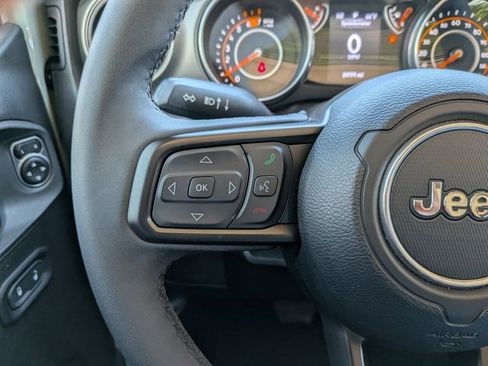 Used 2023 Jeep Wrangler Sport S image 16