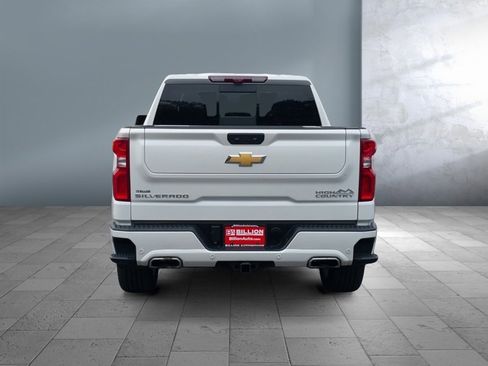 Used 2024 Chevrolet Silverado 1500 High Country image 5