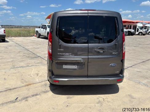 Used 2022 Ford Transit Connect XLT FWD image 6