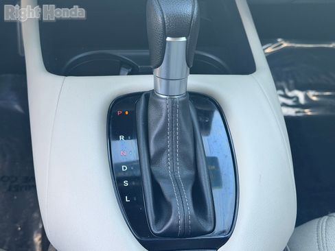 Certified 2023 Honda HR-V LX image 30
