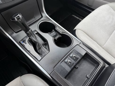 Used 2015 Toyota Camry XSE w/ Moonroof Package FWD image 23