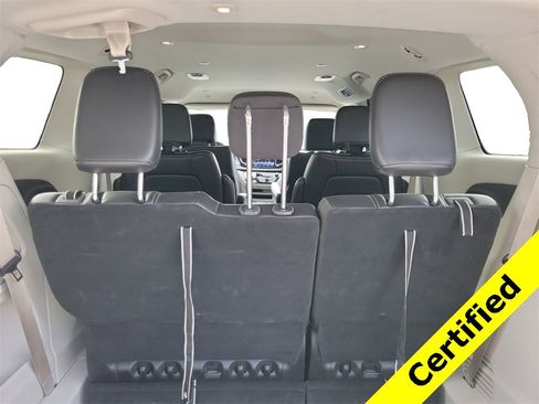 Certified 2024 Chrysler Pacifica Touring-L image 10