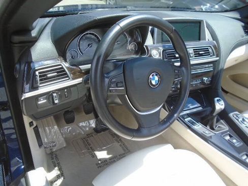 Used 2012 BMW 650i Convertible RWD image 12