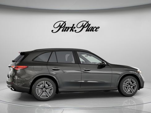 Used 2026 Mercedes-Benz GLC 300 image 24