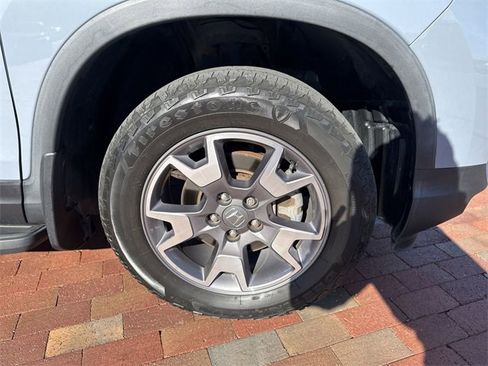 Used 2023 Honda Passport TrailSport image 19