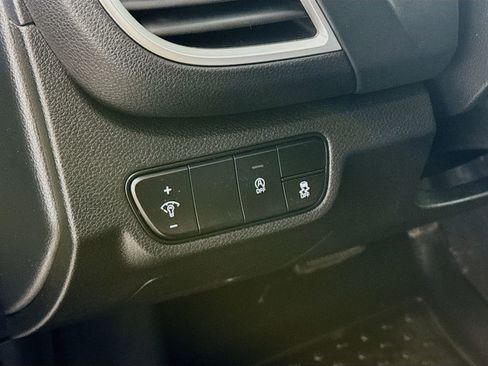 Used 2024 Kia Seltos EX image 7